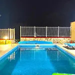 Regina Bella * Balchik