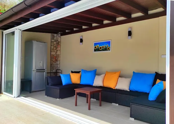 Regina Bella Villa *