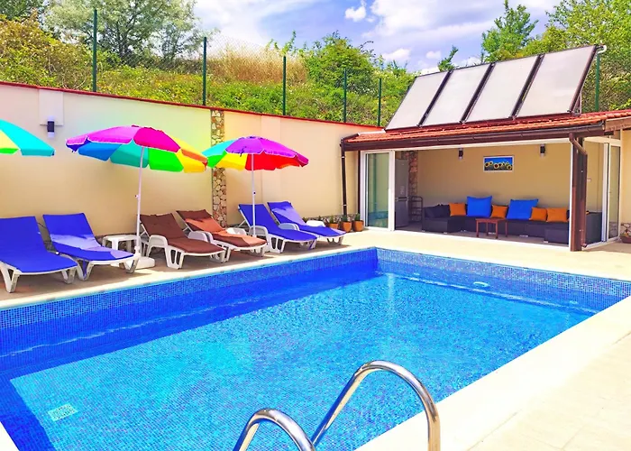 Regina Bella Villa *